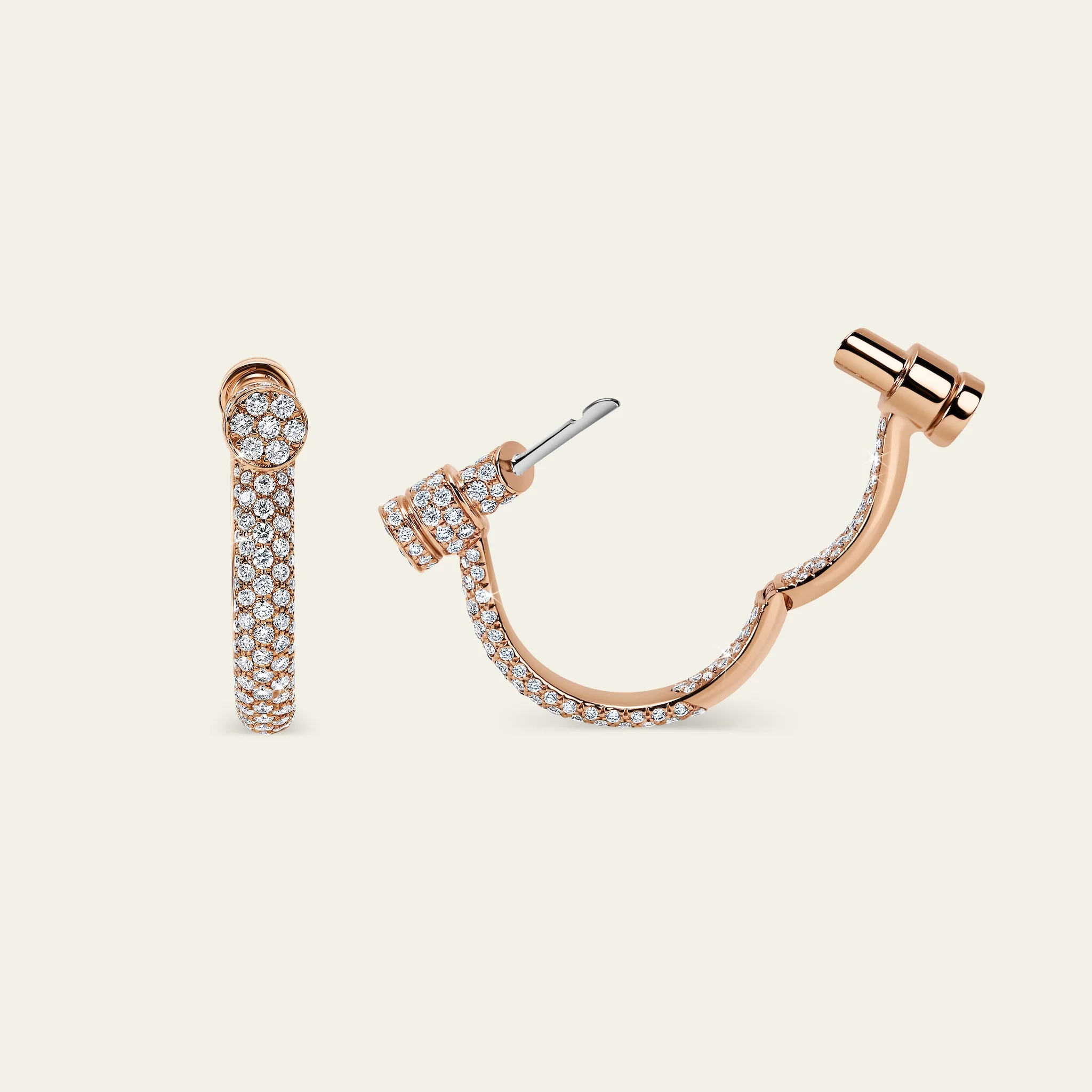 Jacob & Co. 18Kホワイトゴールド イヤリング 着用イメージ