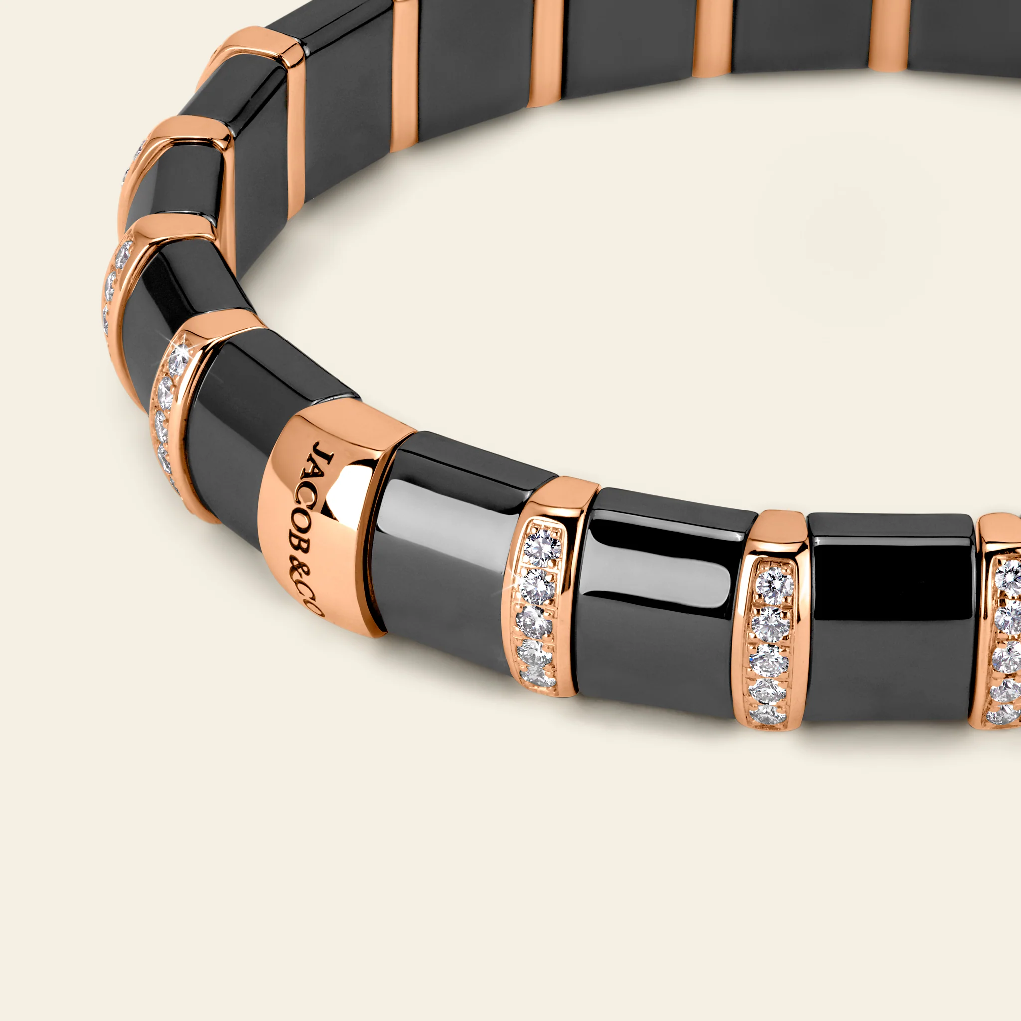 Jacob & Co. ヘマタイト コレクション ラグジュアリー ブレスレット