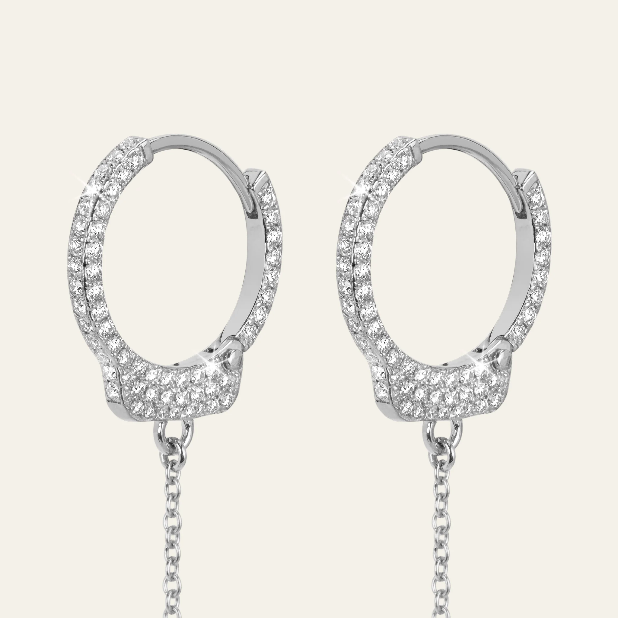 Jacob & Co. ラブ・ロックダウン ピアス ダイヤモンド詳細