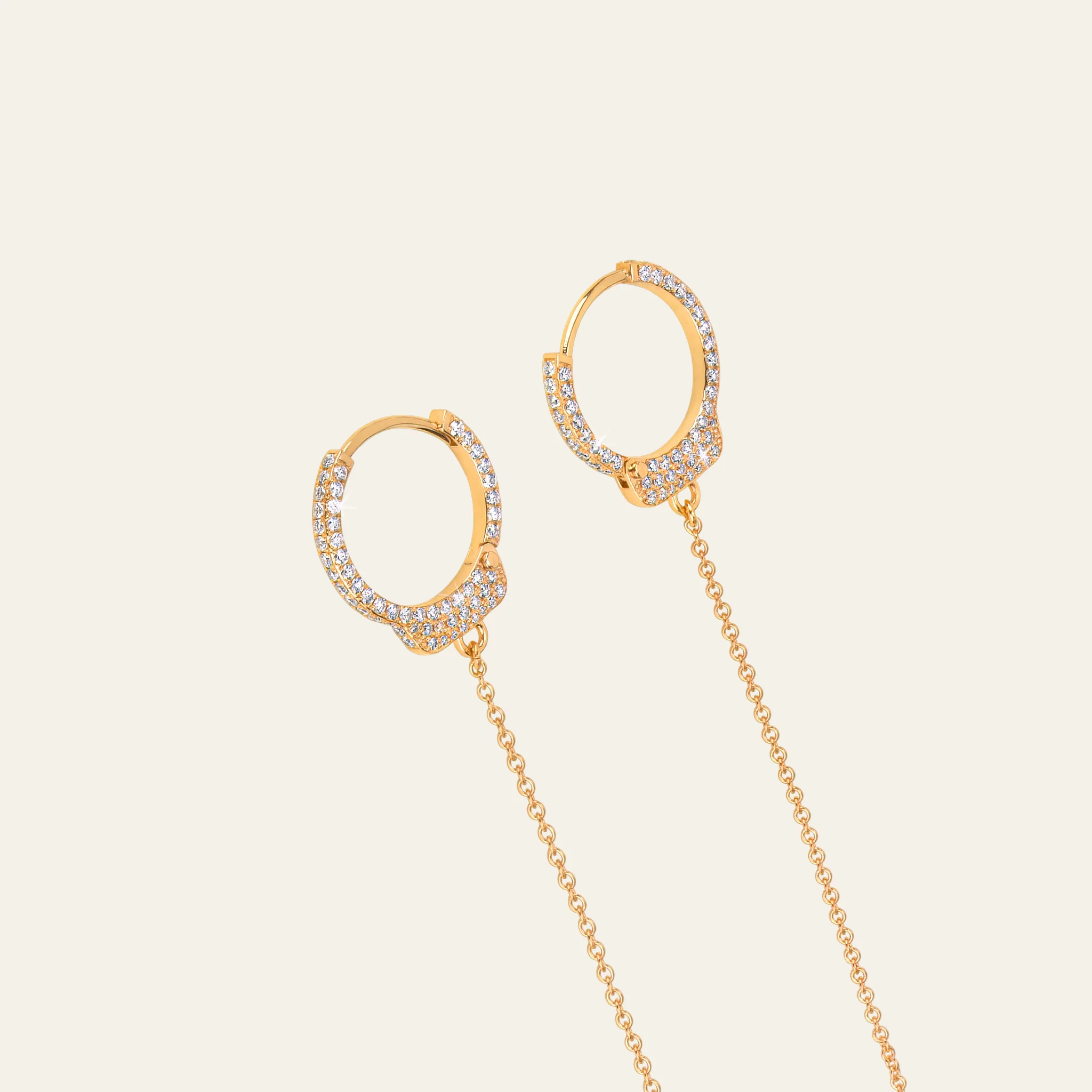 ラブ・ロックダウン 18Kイエローゴールド 132石のダイヤモンド 拡大ディテール