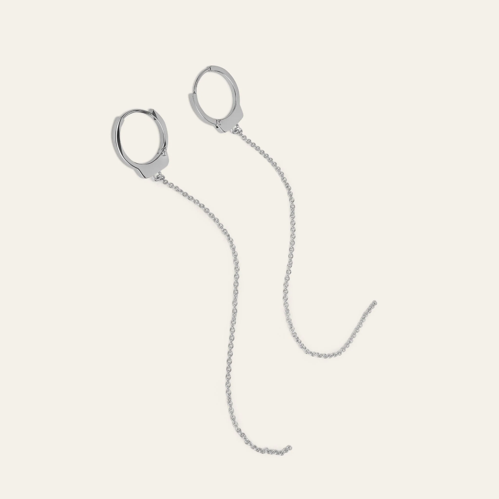 Jacob & Co. ラブ・ロックダウン イヤリング スターリングシルバー 正面