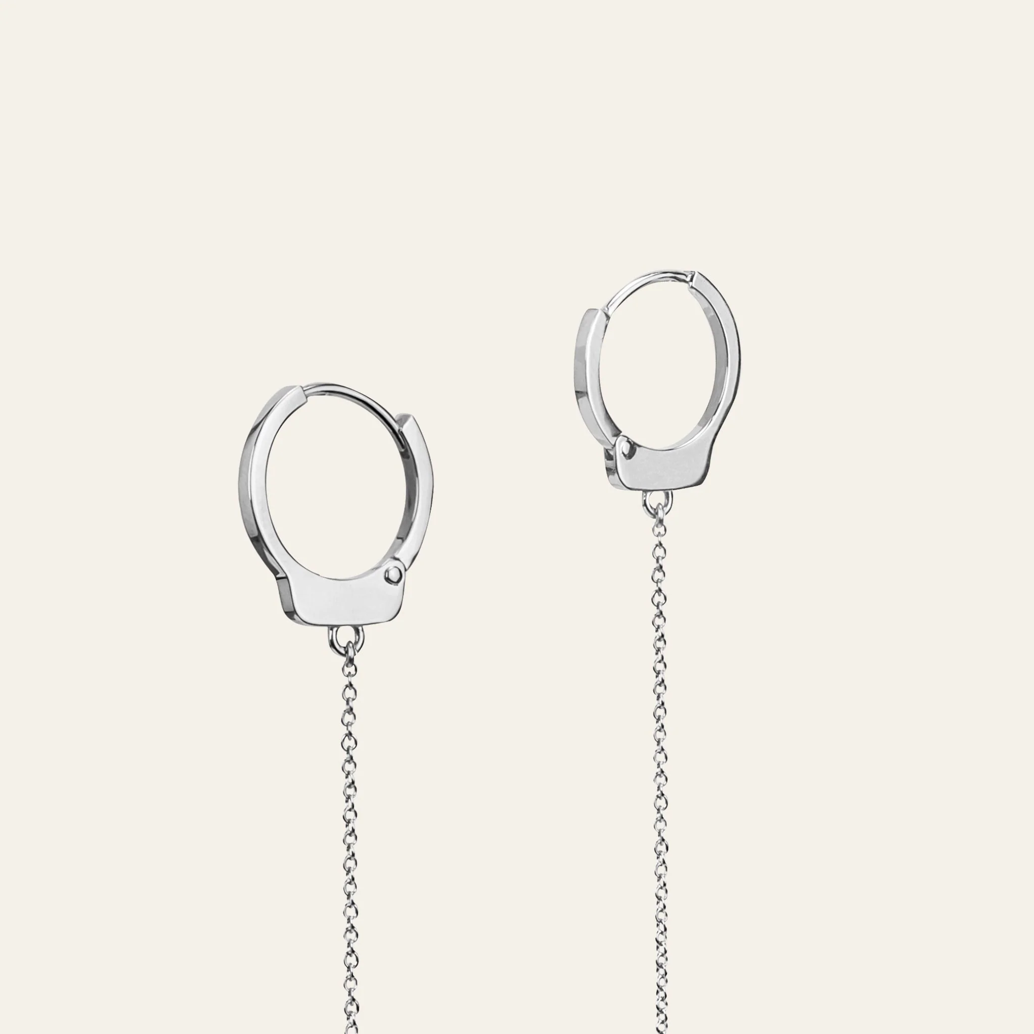 ラブ・ロックダウン イヤリング ダイヤモンド