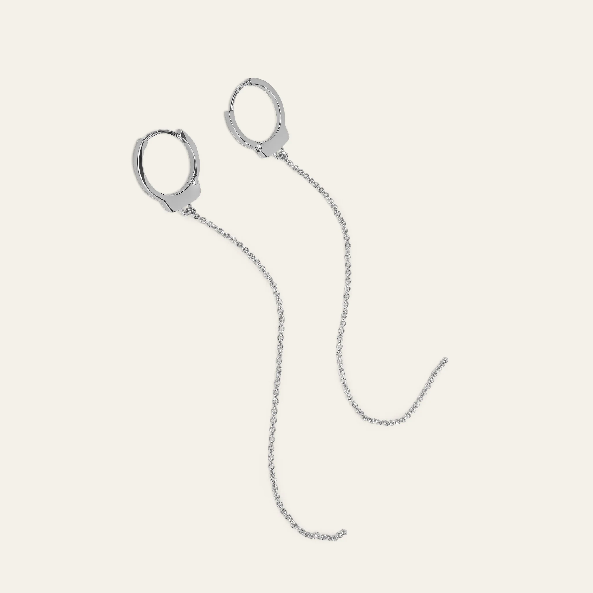 Jacob & Co. ラブ・ロックダウン イヤリング 18Kホワイトゴールド 正面