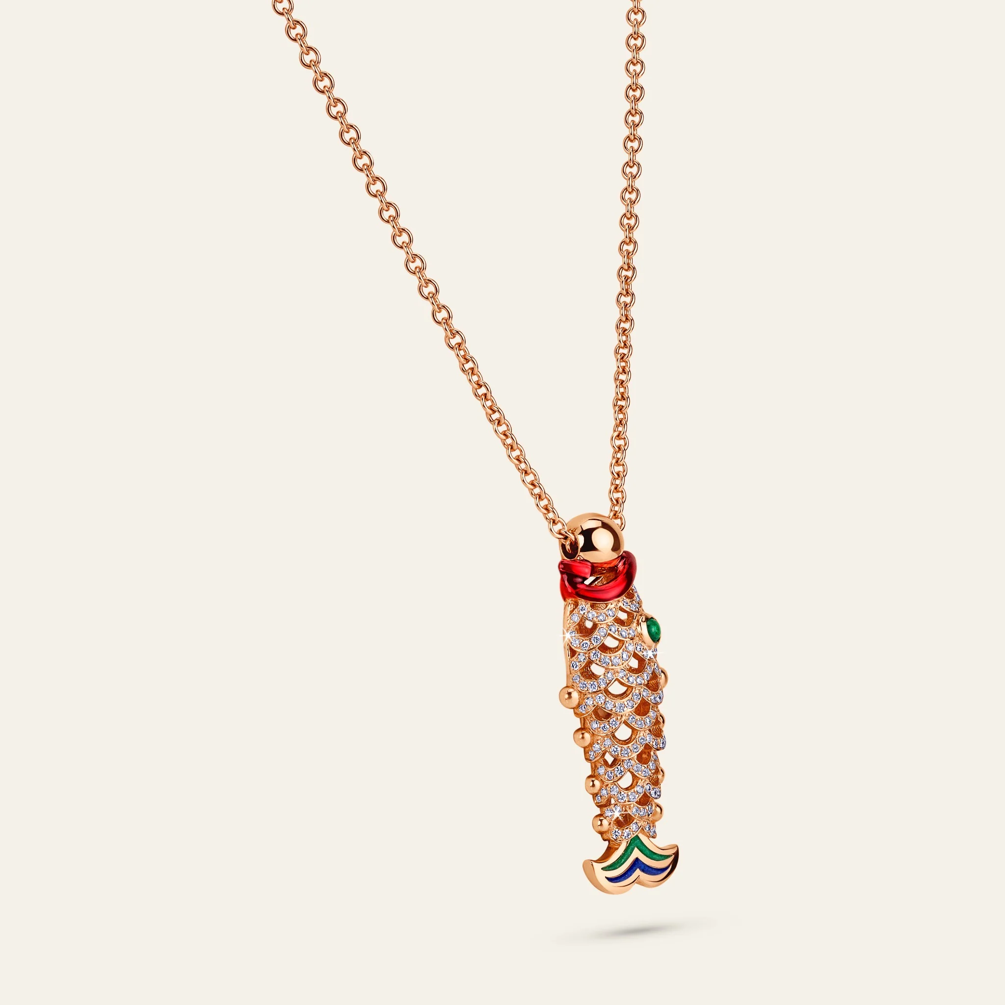 ジェイコブ ラッキー・ユー コレクション 鯉ネックレス 着用画像