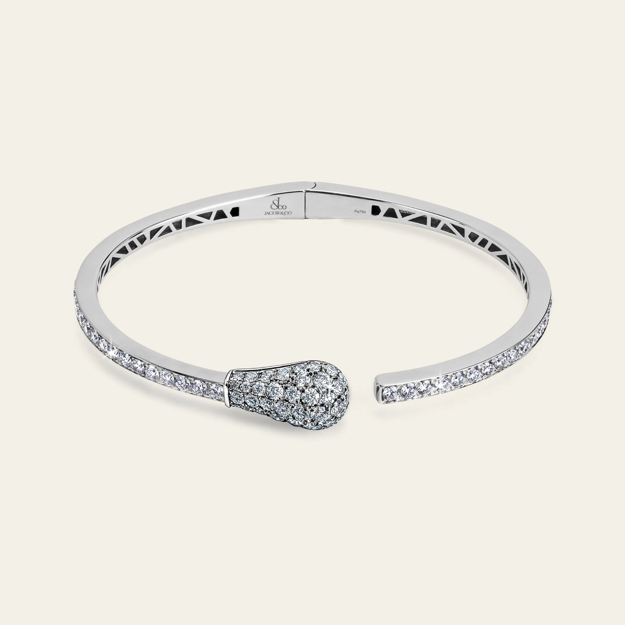Jacob & Co. マッチ バングル 18Kホワイトゴールド ダイヤモンド 正面