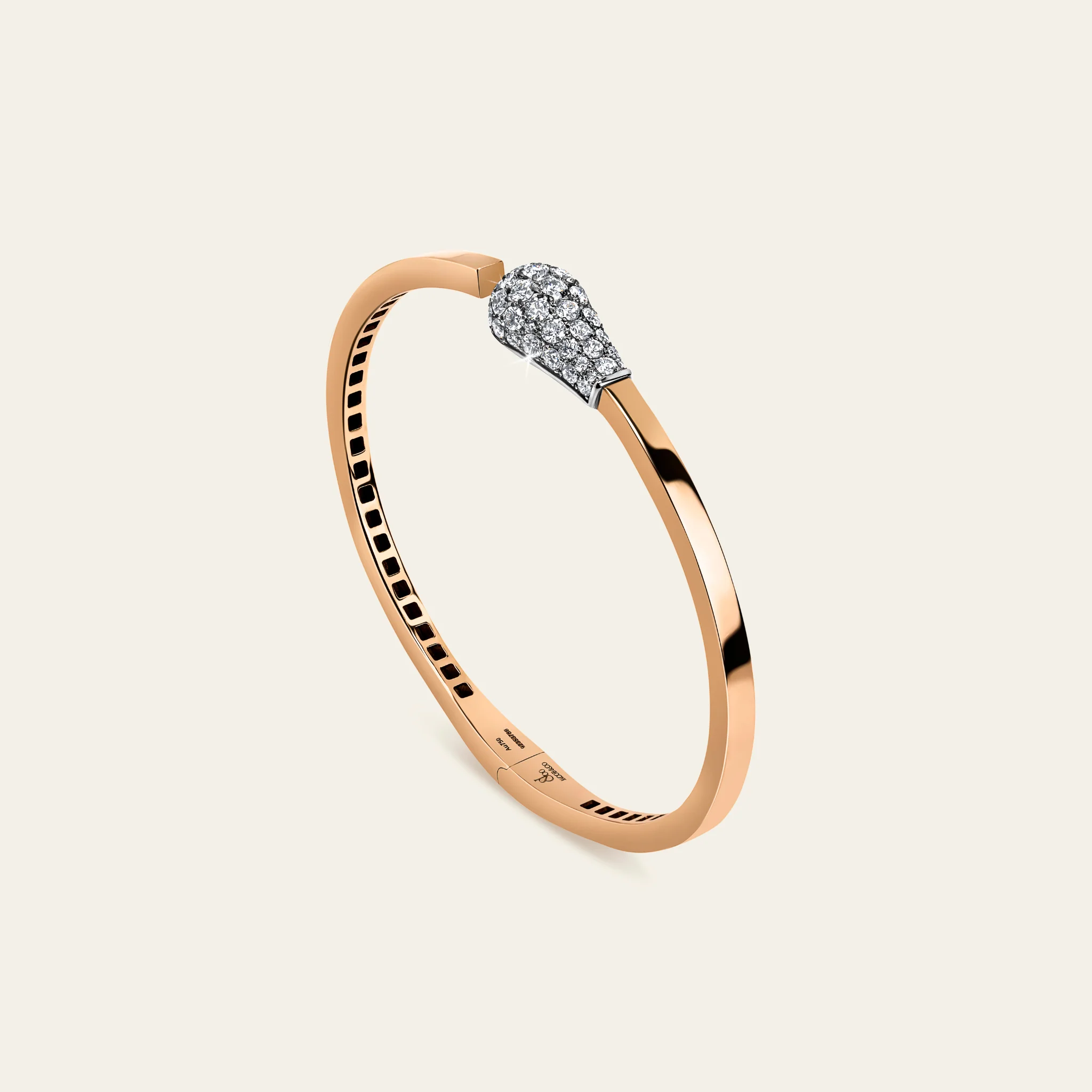 ジェイコブ マッチ コレクション ダイヤモンド ブレスレット 着用イメージ