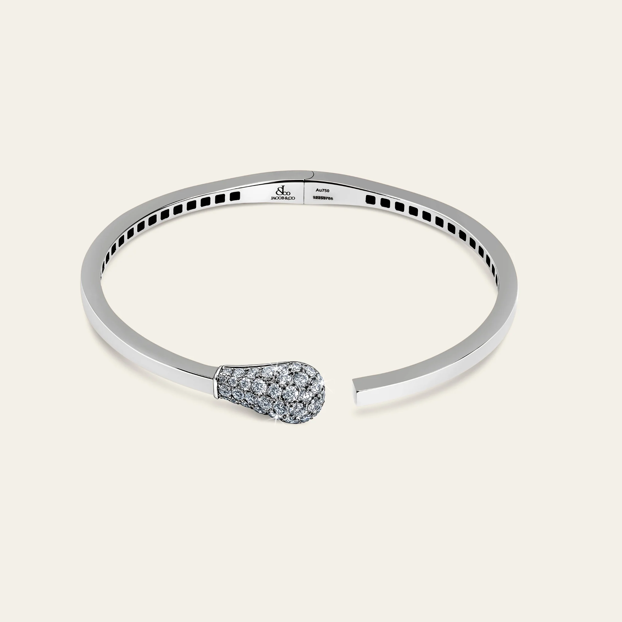 Jacob & Co. マッチ バングル 18Kホワイトゴールド ダイヤモンド 正面