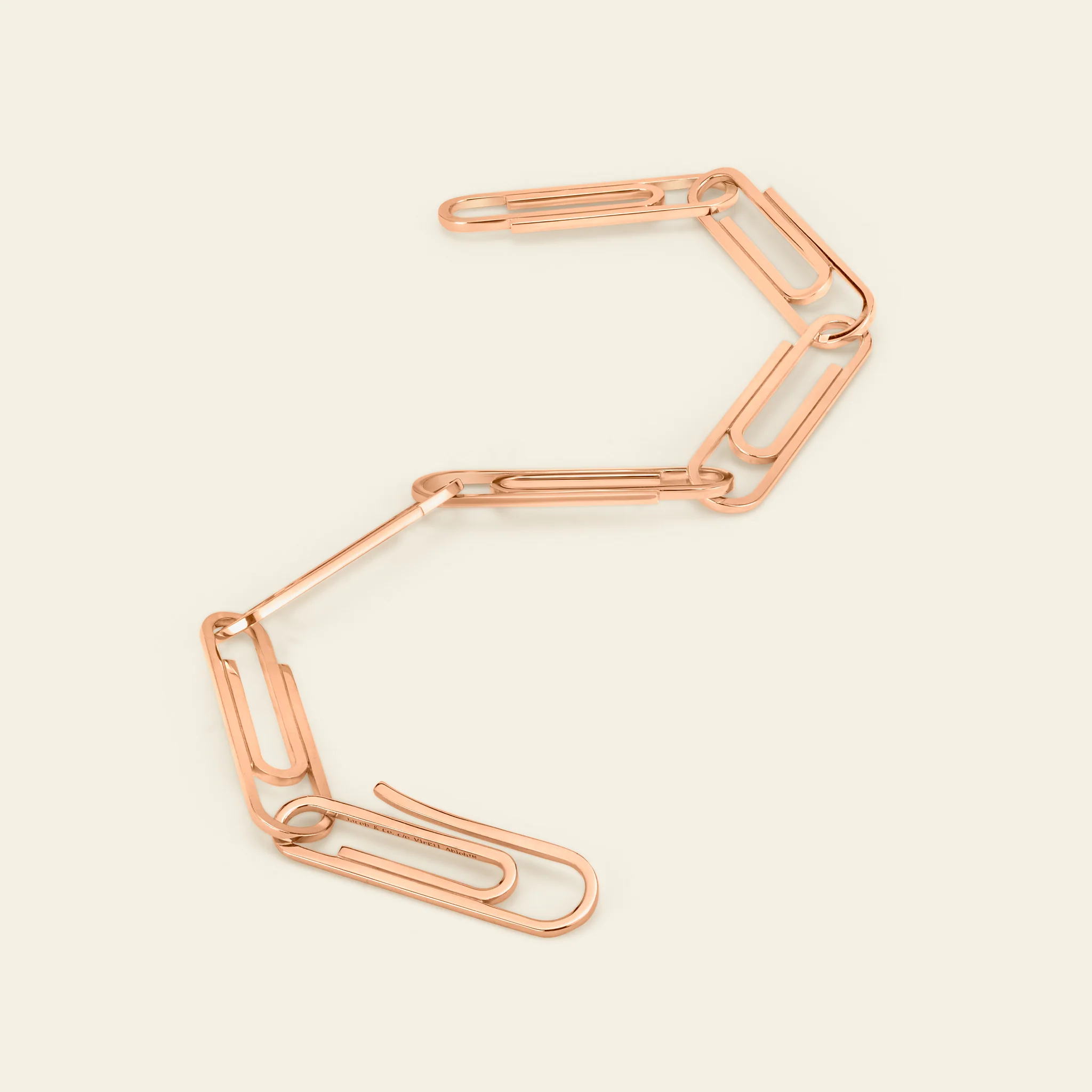 ヴァージルのビジョンを形にしたペーパークリップ・ジュエリー詳細