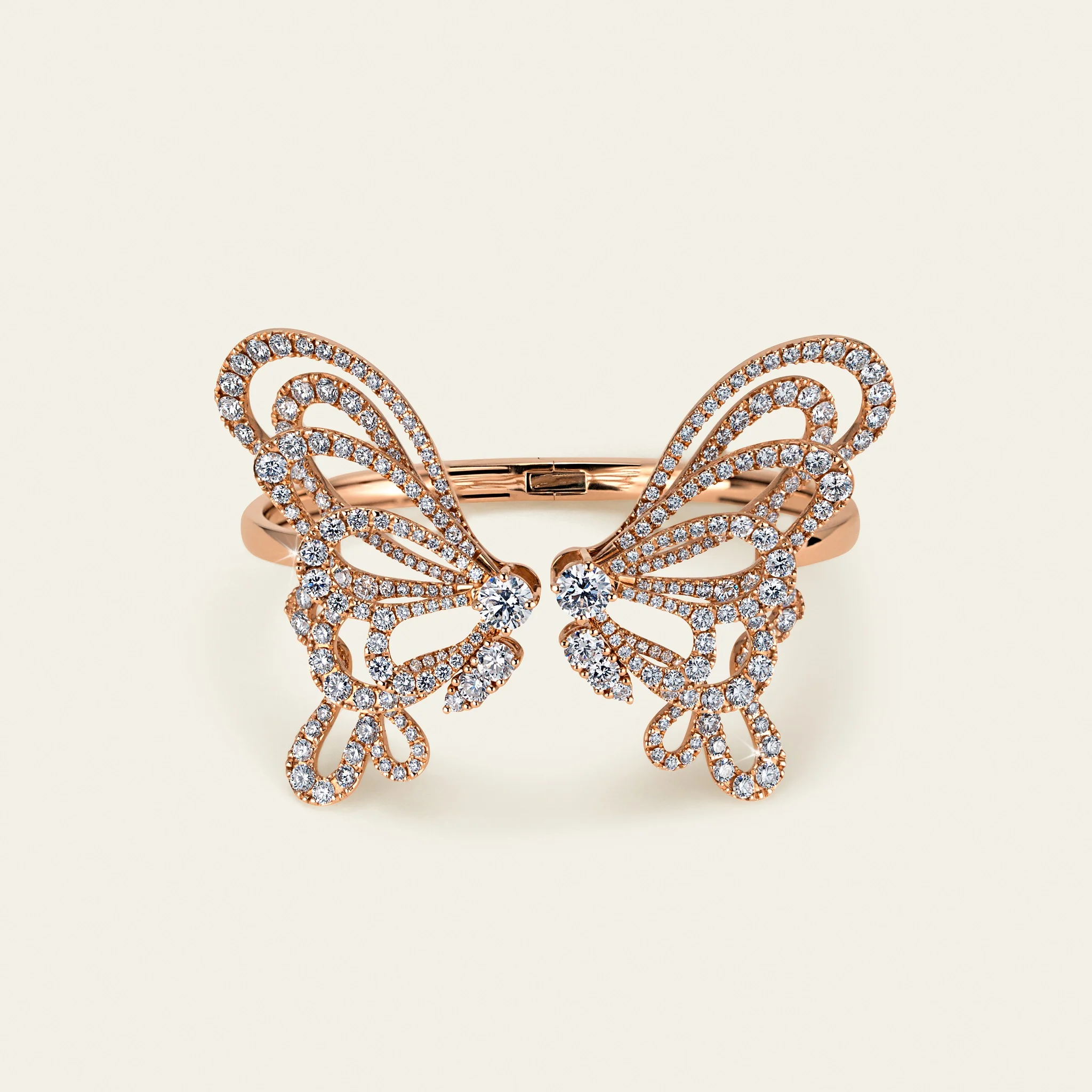 ジェイコブ パピヨン コレクション ローズゴールド バングル 着用画像