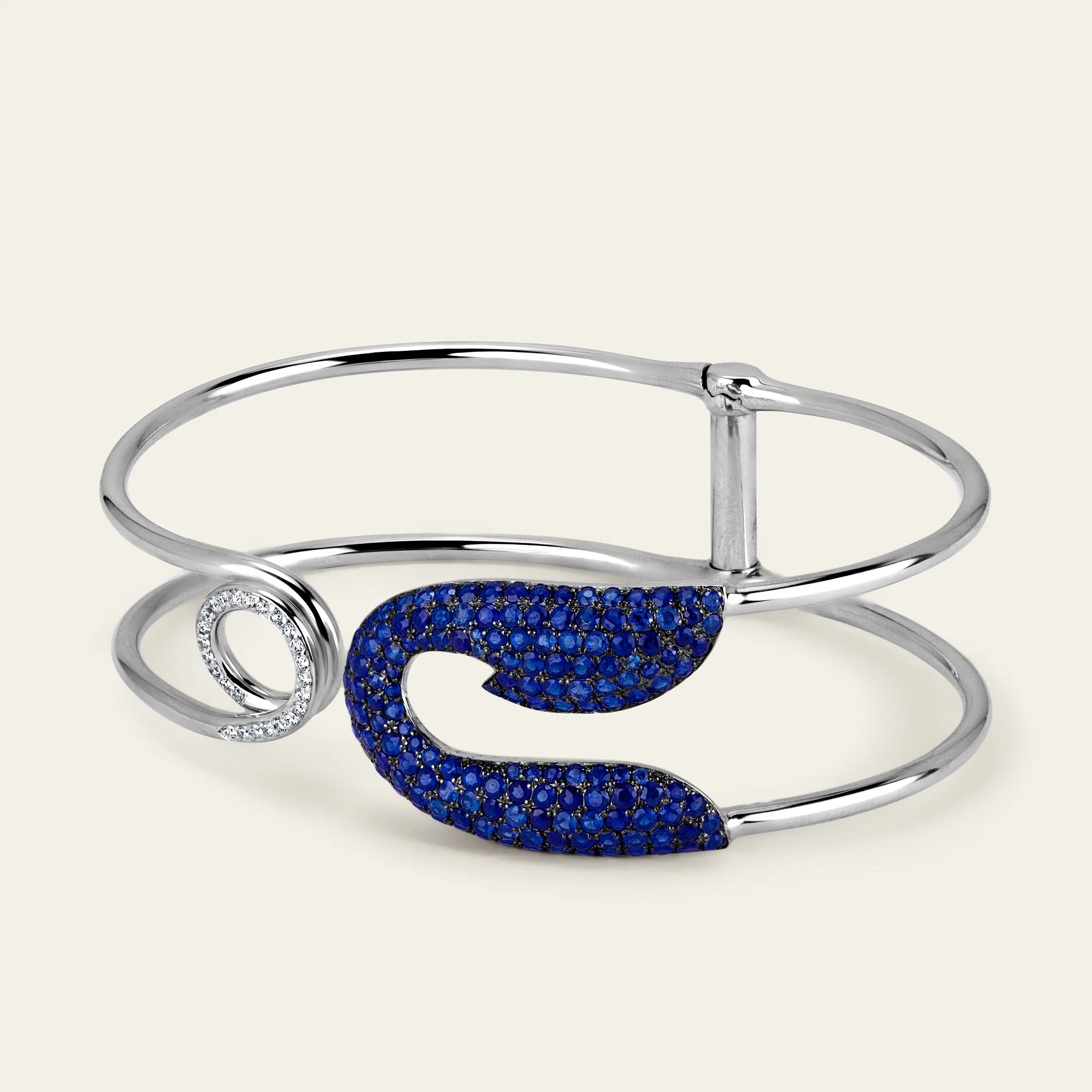 ジェイコブ セキュラス コレクション サファイア ブレスレット 着用画像