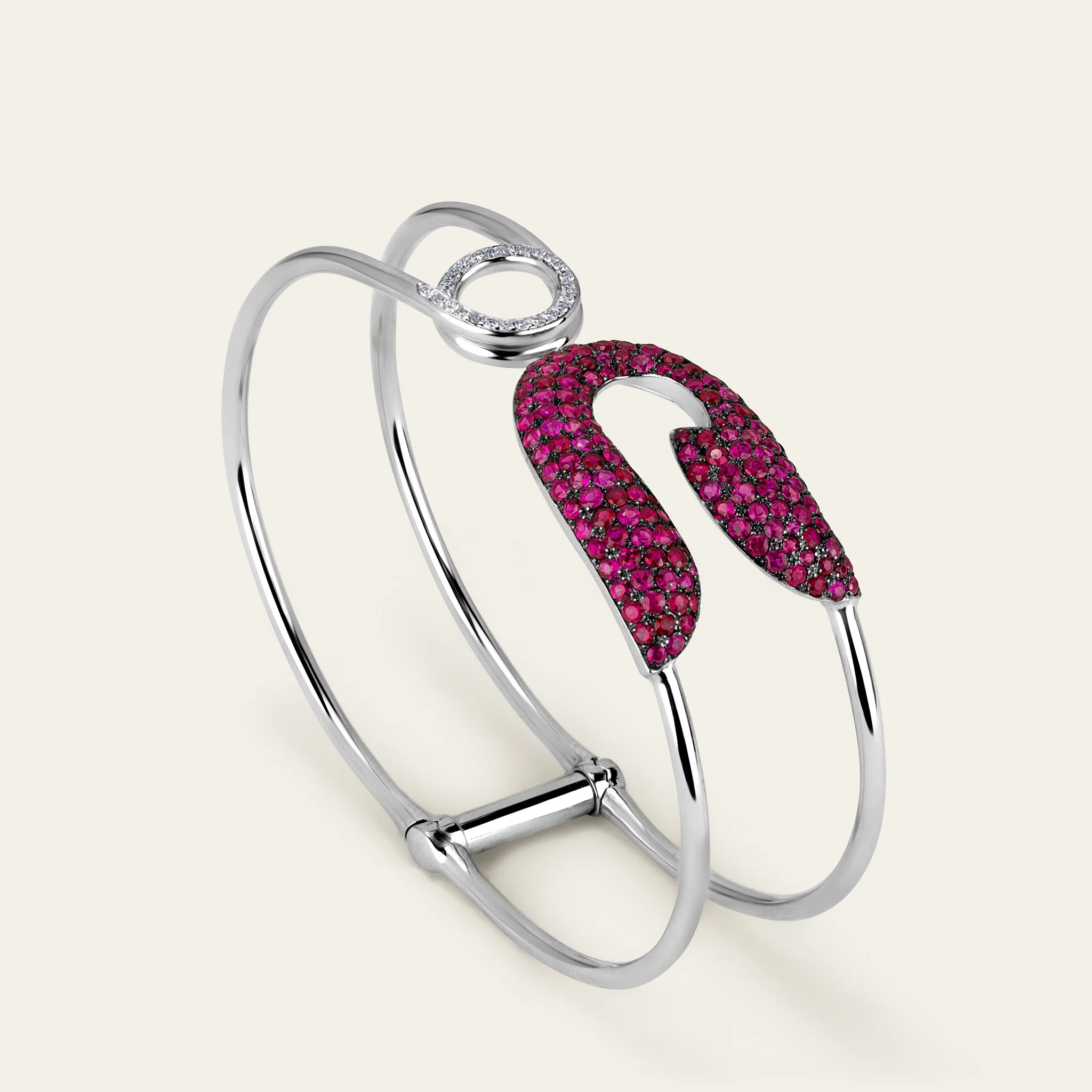 Jacob & Co. セキュラス ブレスレット 18Kホワイトゴールド ルビー＆ダイヤモンド 正面