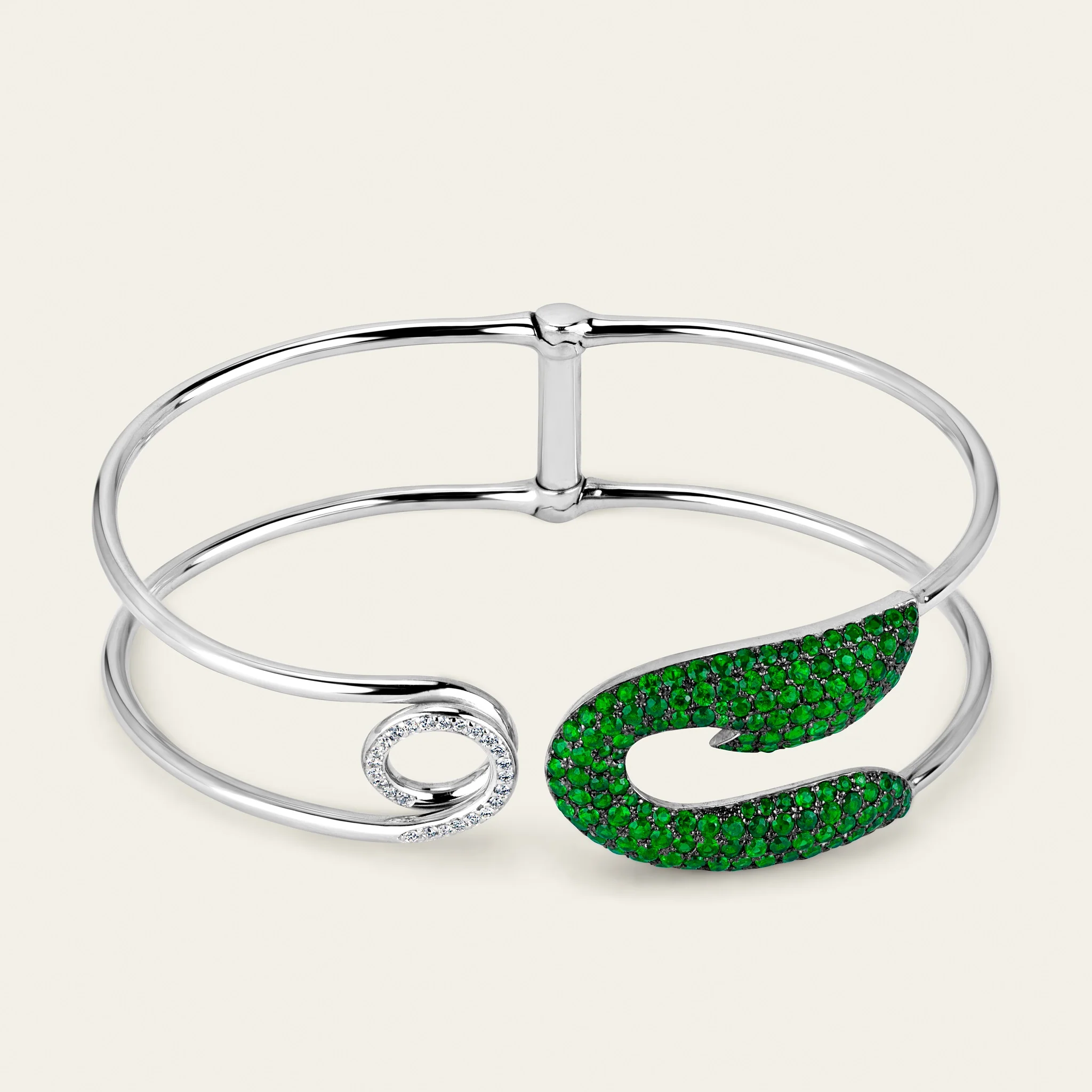 セキュラス ツァボライト パヴェセッティング ホワイトゴールド デザイン詳細