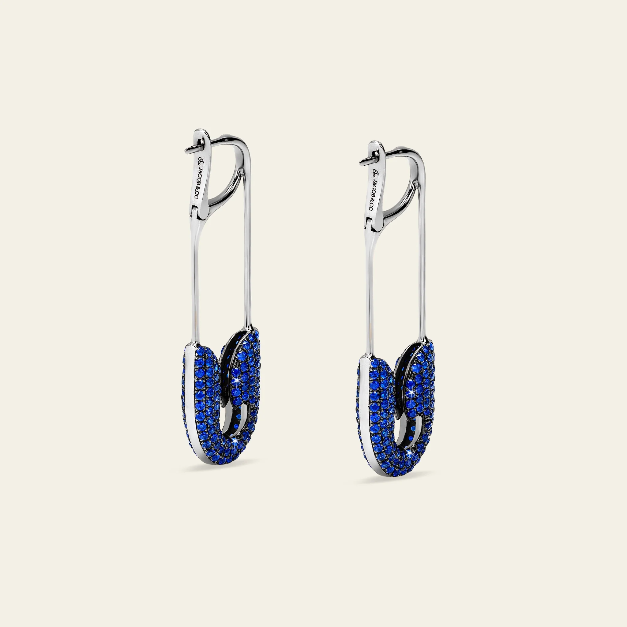 セキュラス サファイア パヴェセッティング 安全ピン デザイン詳細