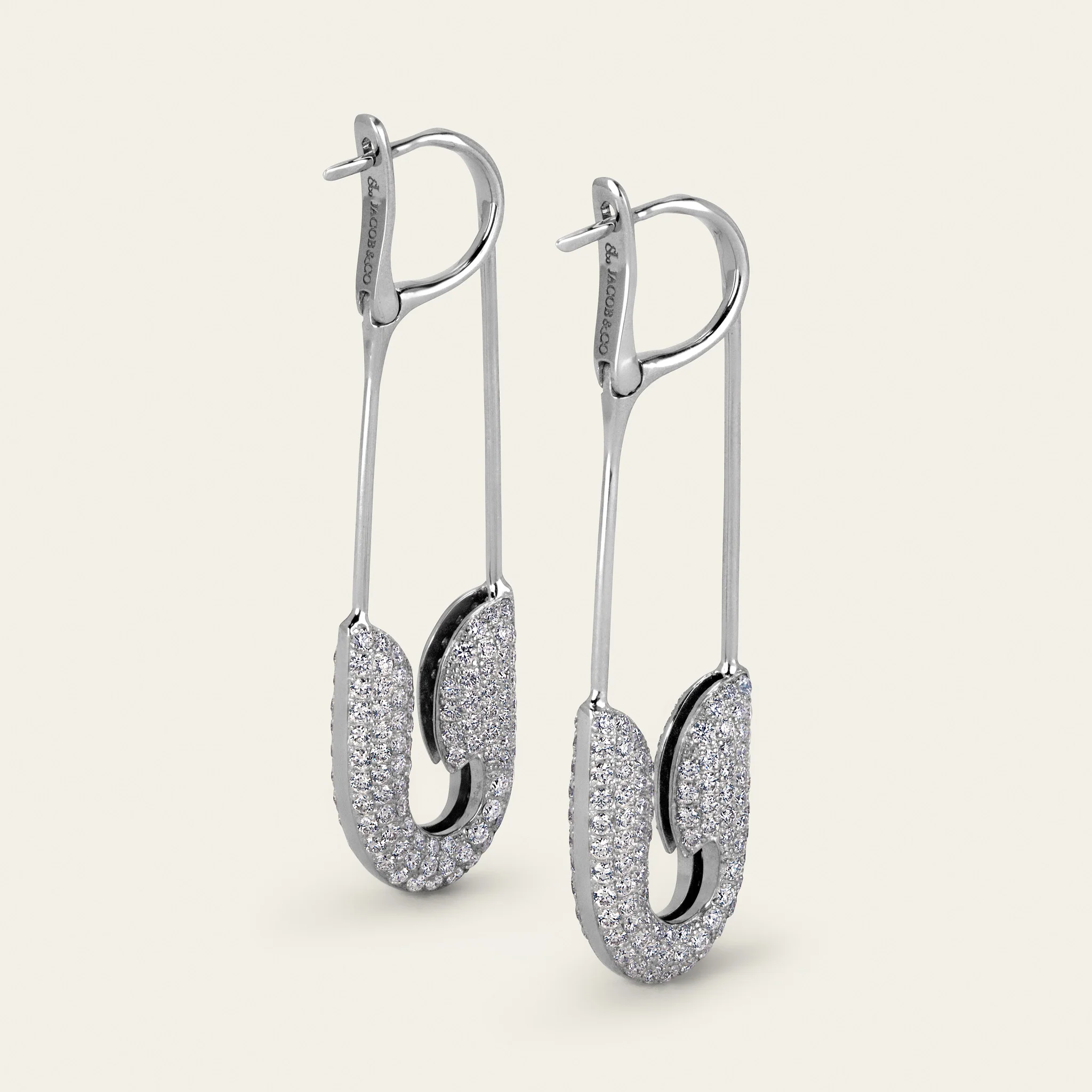 セキュラス ダイヤモンド パヴェセッティング ホワイトゴールド デザイン詳細