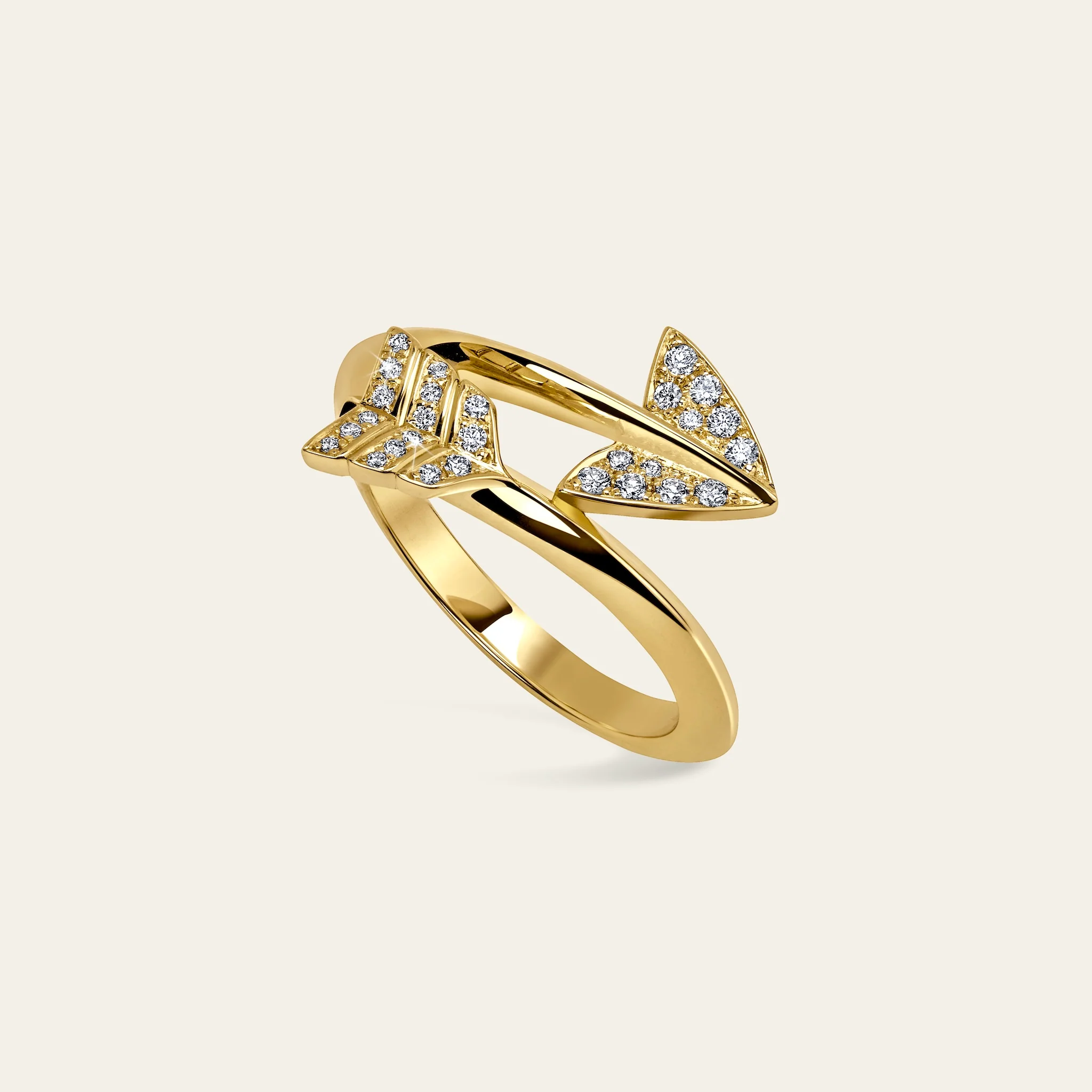 Jacob & Co. スーパーアロー 矢モチーフ 18K金指輪 着用イメージ