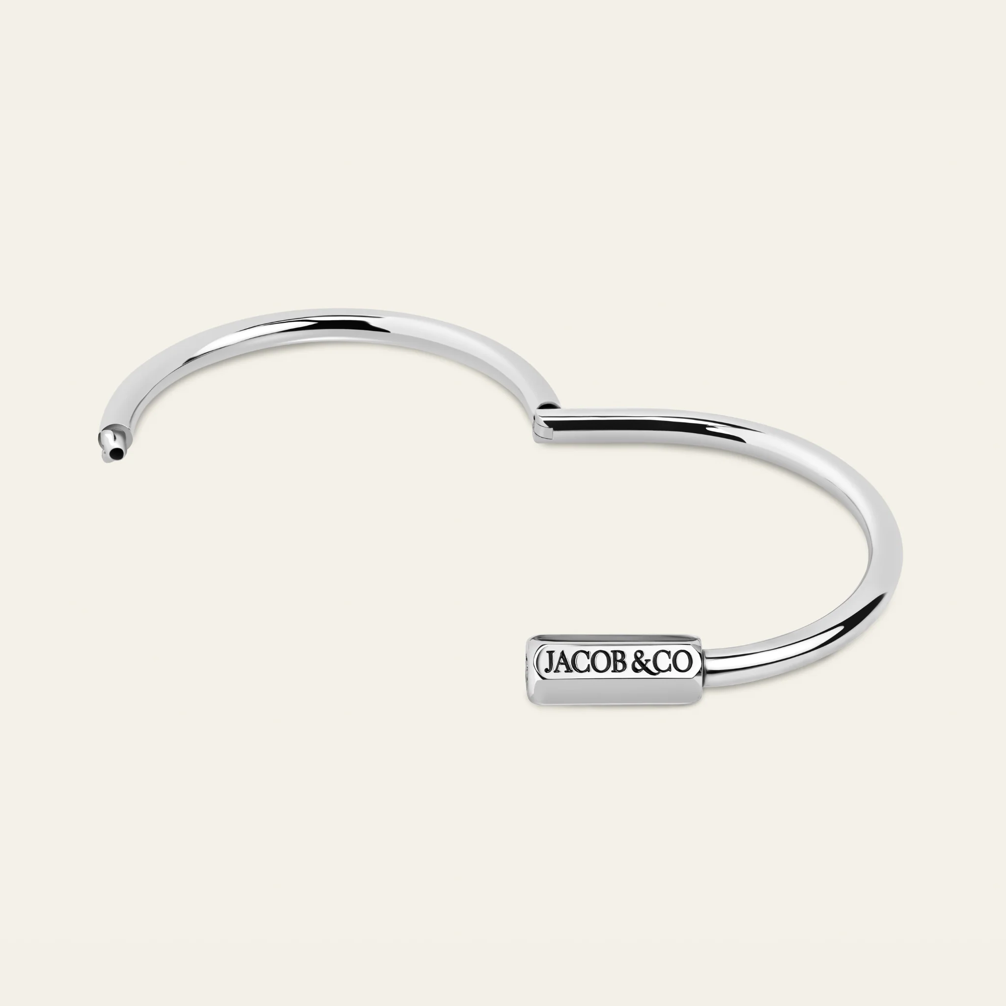 ジェイコブ カラビンロック ブレスレット 18KWG 手元コーディネート