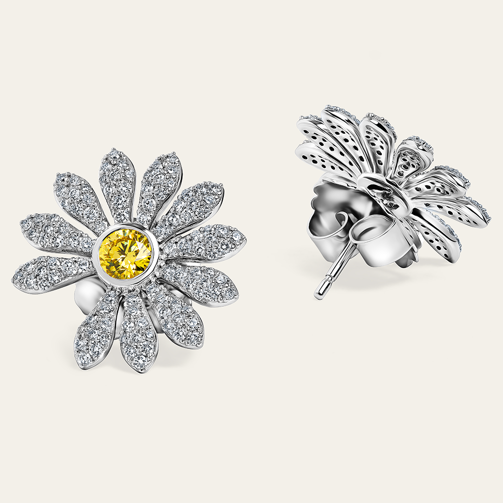 Jacob & Co. x PEACEMINUSONE イエローダイヤモンド パヴェイヤリング 正面